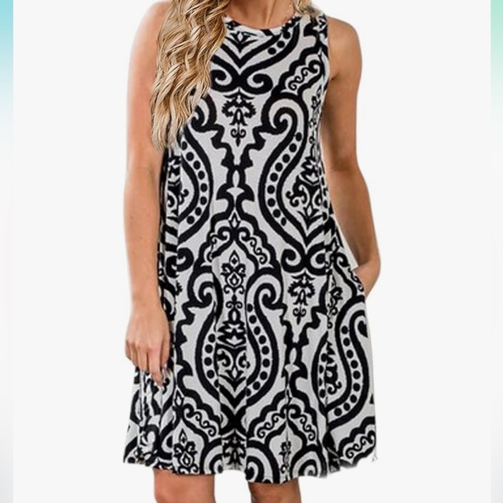 Black & White Damask Print Sleeveless Above the Knee Dress Size Medium